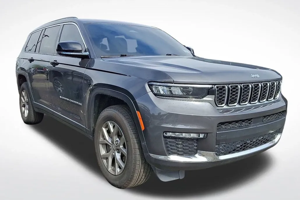2022 Jeep Grand Cherokee Limited photo 1