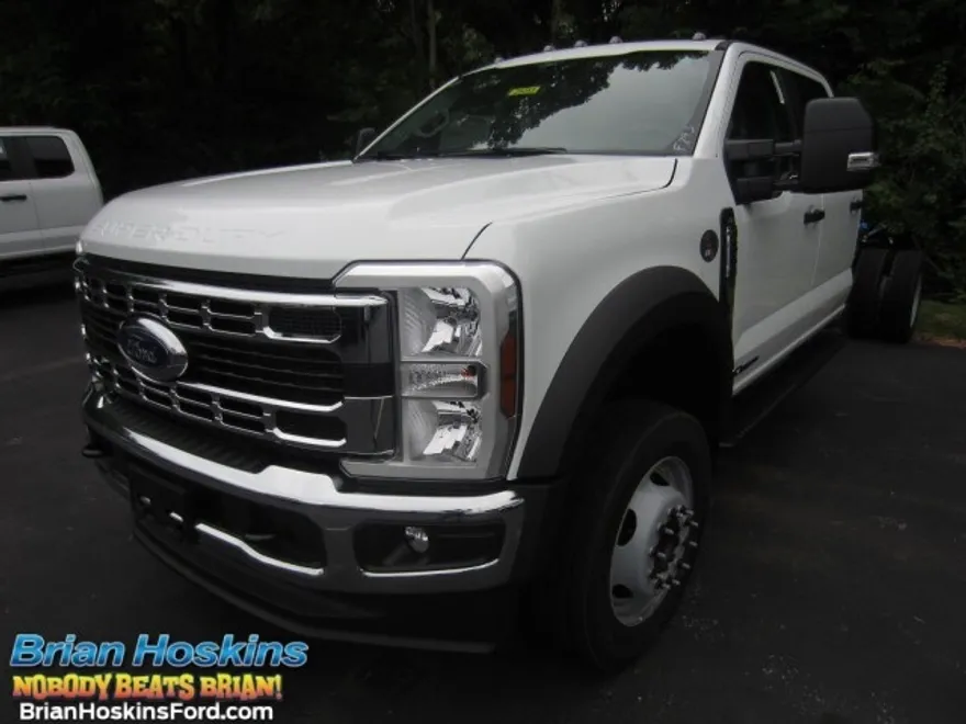 2025 Ford F-550 XL photo 1