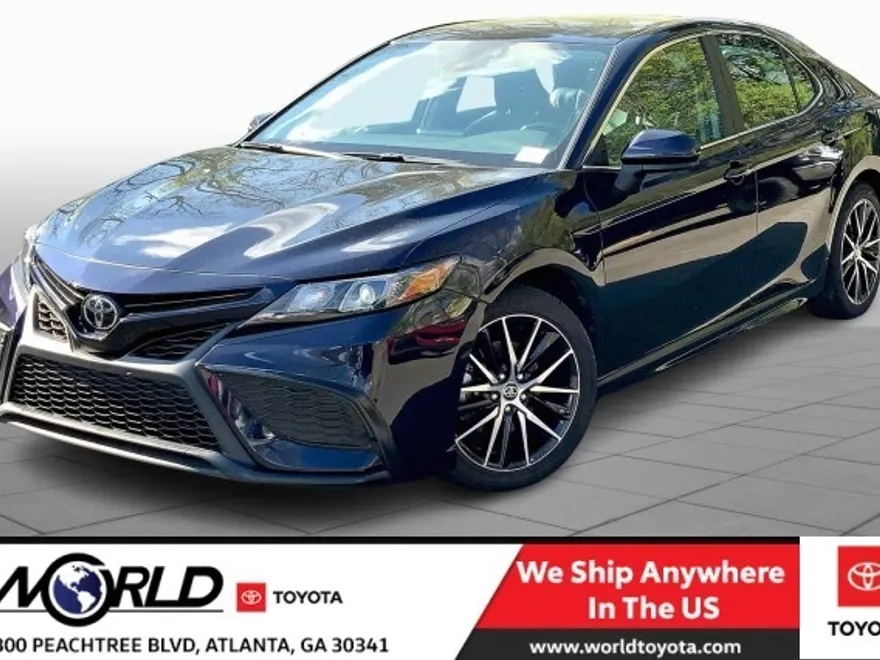 2021 Toyota Camry SE photo 1