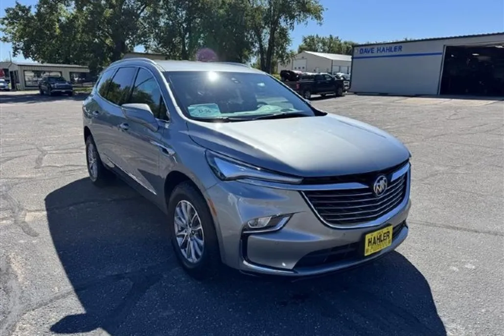 2023 Buick Enclave Premium photo 1