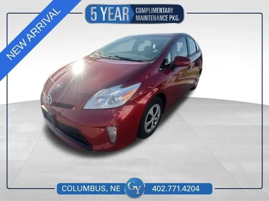2014 Toyota Prius Four photo 1