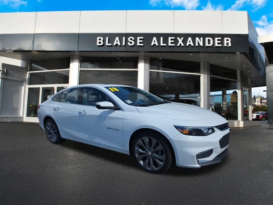 2018 Chevrolet Malibu Premier photo 1