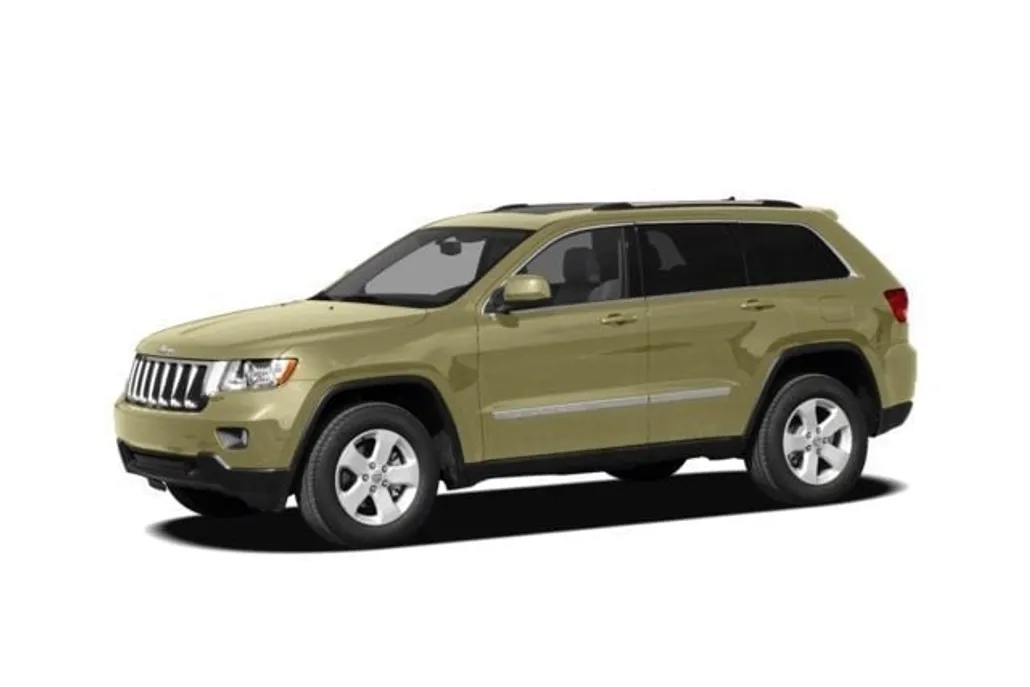 2011 Jeep Grand Cherokee Laredo Sport photo 1