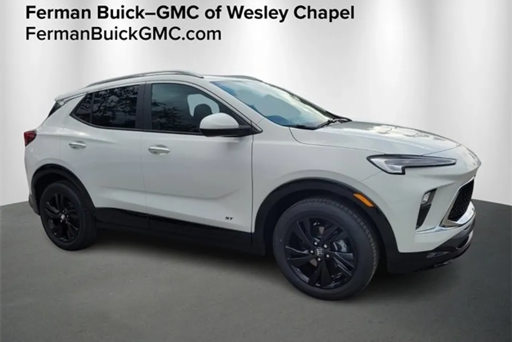 2026 Buick Encore GX Sport Touring photo 1