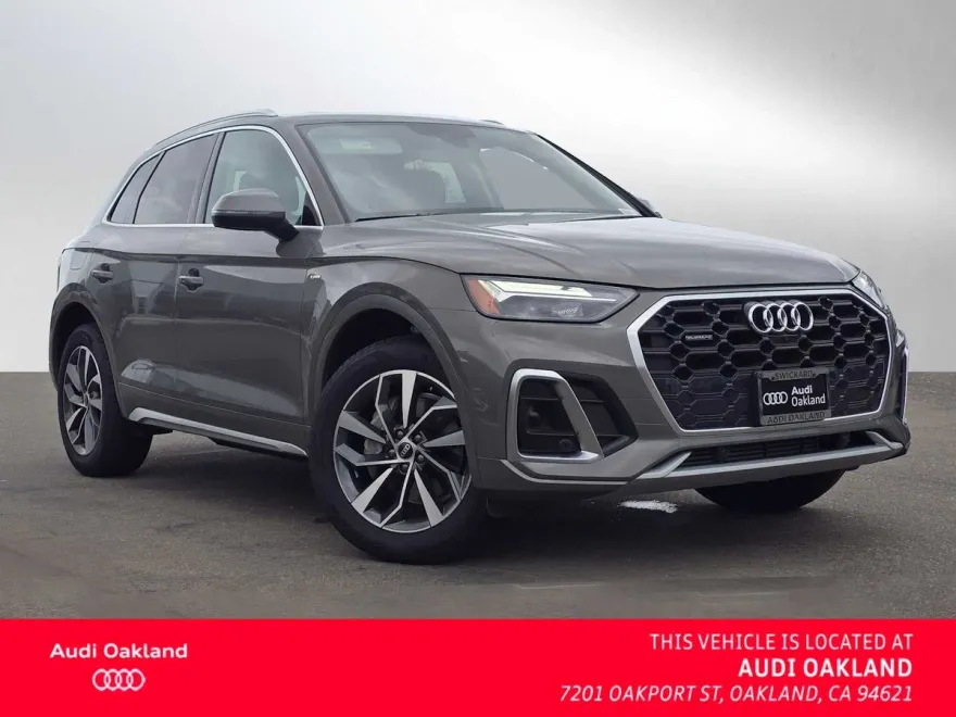 2025 Audi Q5 S line Premium Plus photo 1