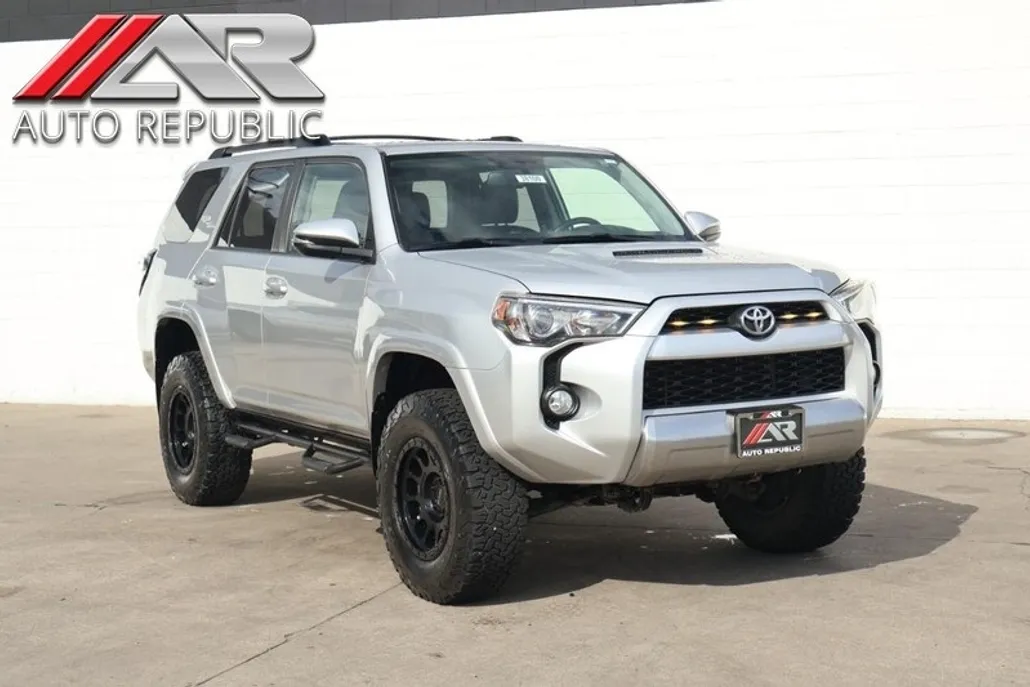 2019 Toyota 4Runner TRD Premium photo 1