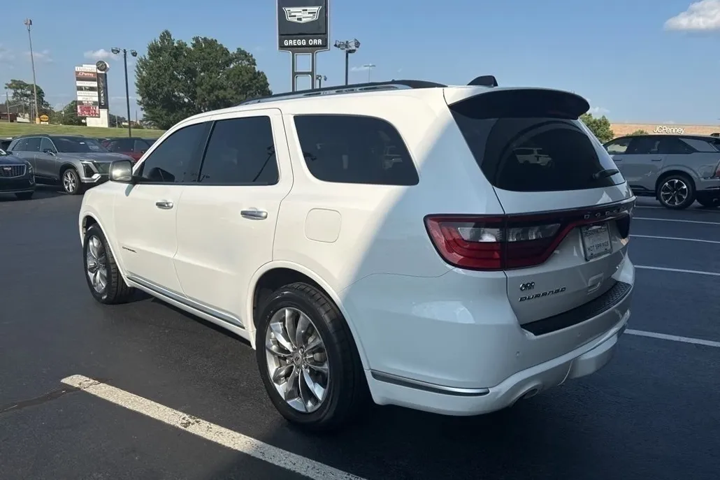 2023 Dodge Durango Citadel photo 1