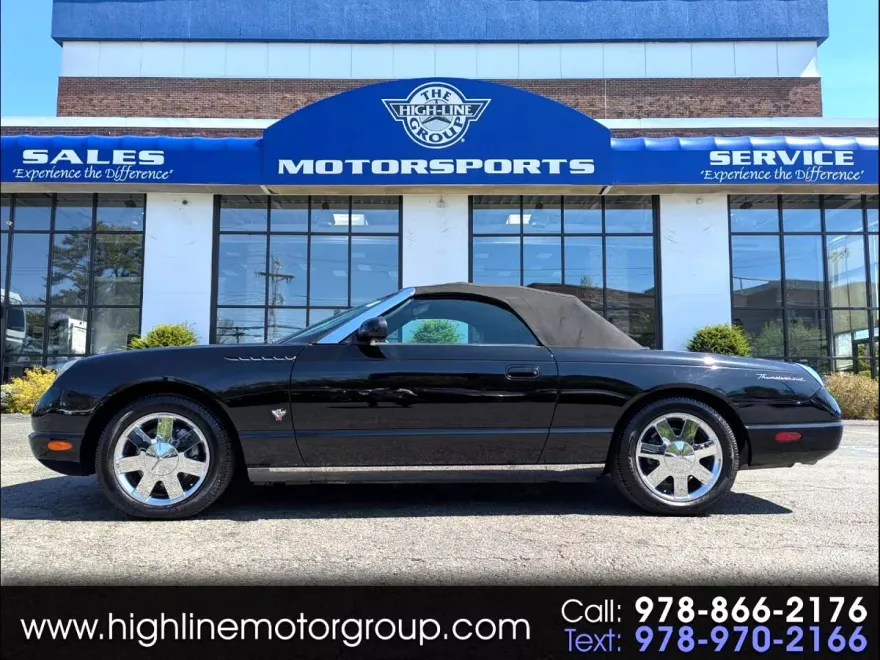 2002 Ford Thunderbird Deluxe photo 1