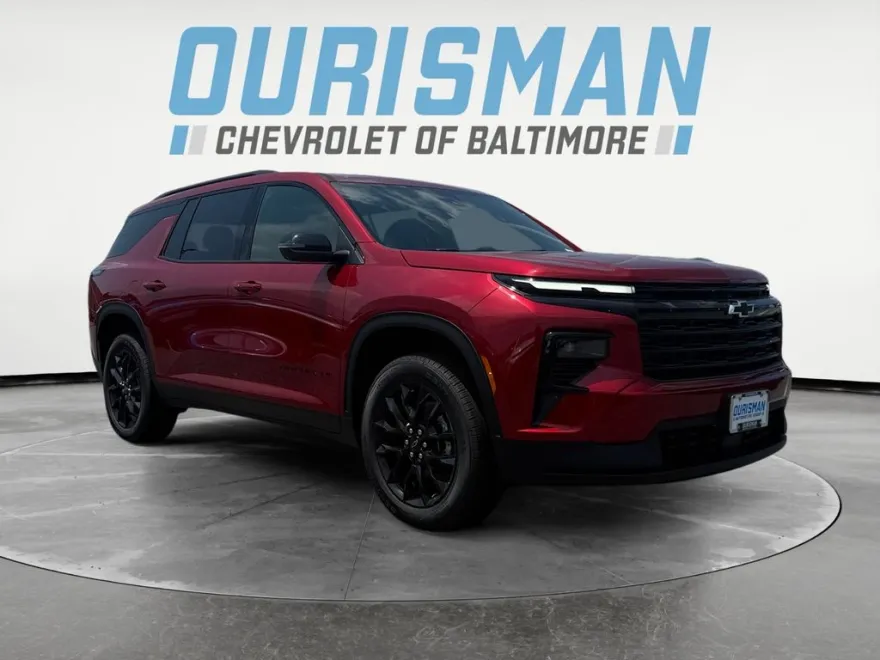 2025 Chevrolet Traverse photo 1
