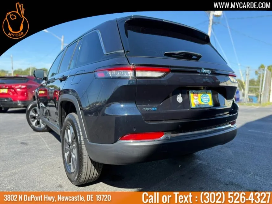 2023 Jeep Grand Cherokee 4xe photo 1