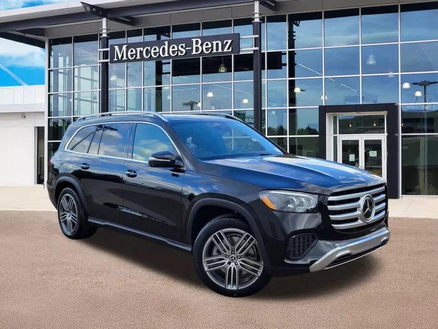 2025 Mercedes Benz GLS 450 photo 1