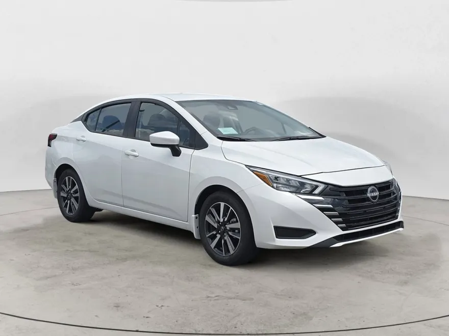 2025 Nissan Versa SV photo 1
