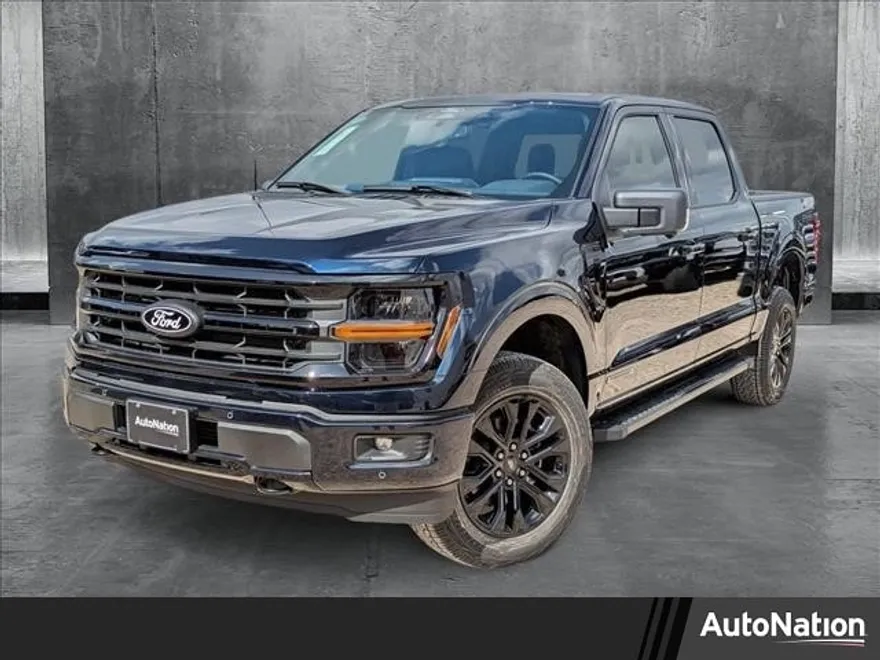 2025 Ford F-150 XLT photo 1