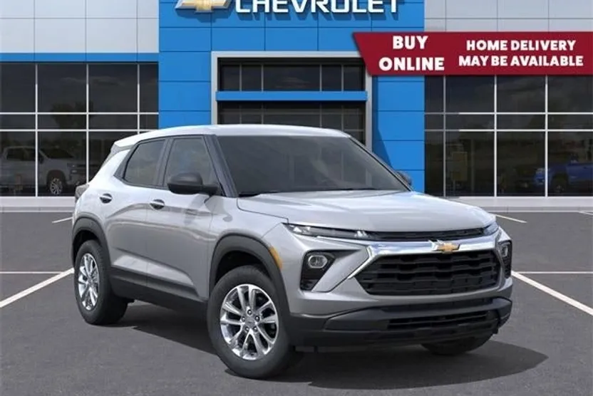2026 Chevrolet Trailblazer LS photo 1