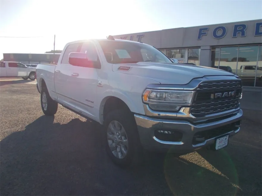 2022 Ram 3500 Limited photo 1