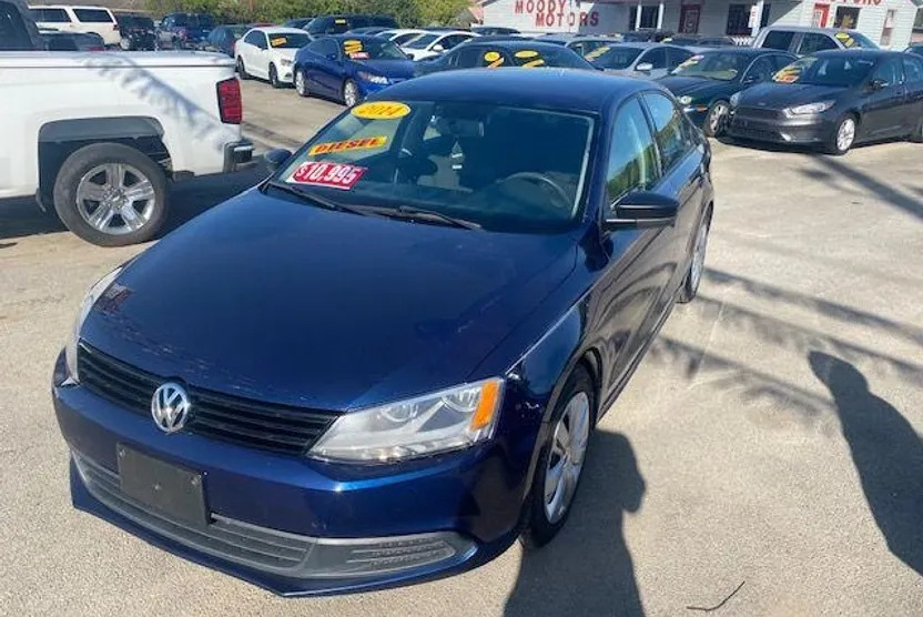 2014 Volkswagen Jetta TDI photo 1