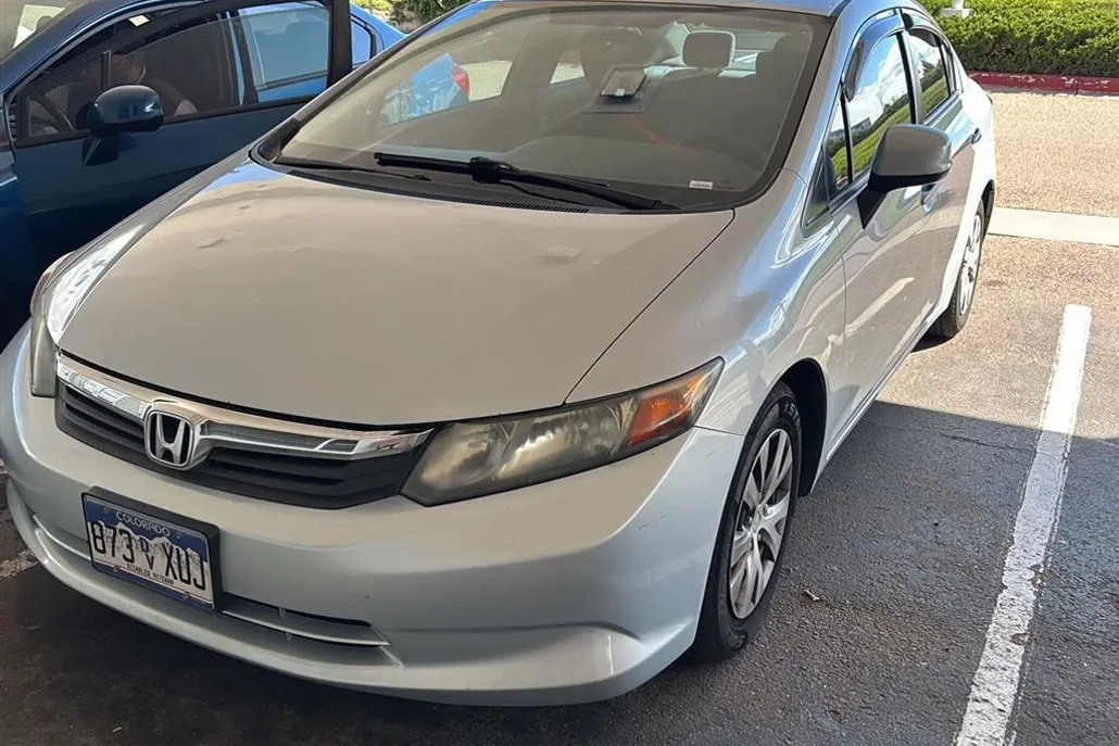 2012 Honda Civic LX photo 1