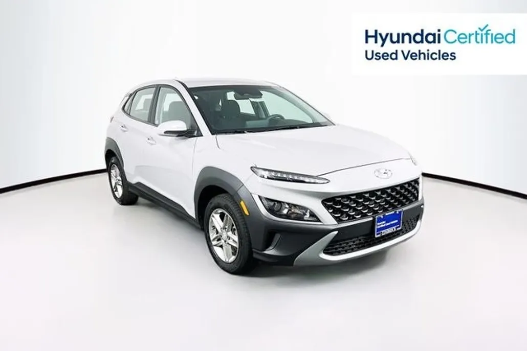 2022 Hyundai Kona SE photo 1