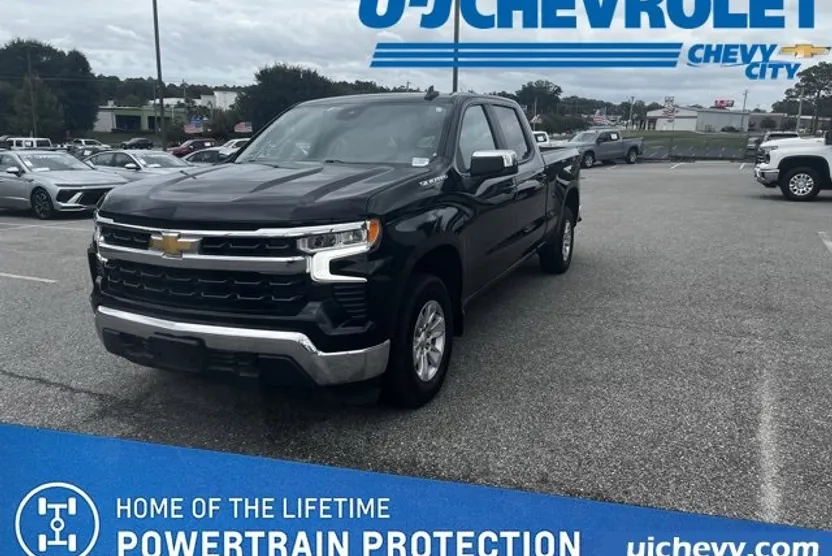 2023 Chevrolet Silverado LT photo 1