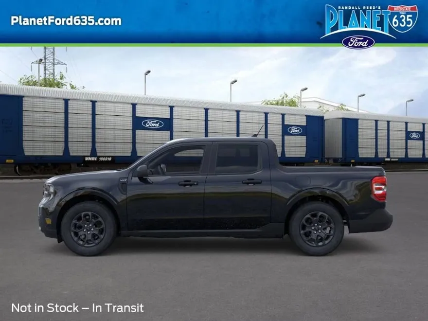 2025 Ford Maverick XLT photo 1