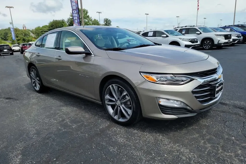 2024 Chevrolet Malibu Premier 2LT photo 1