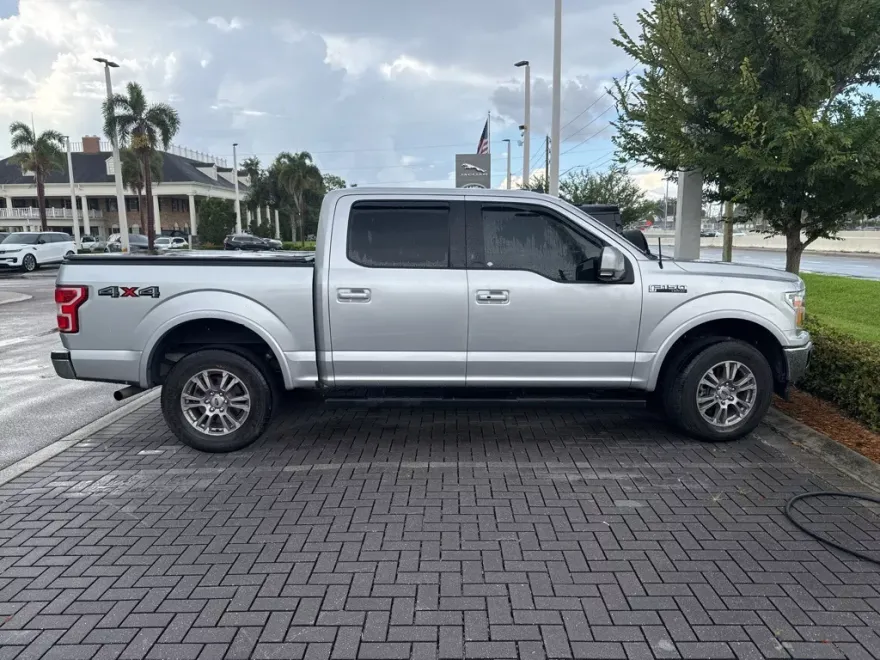 2019 Ford F-150 Lariat photo 1