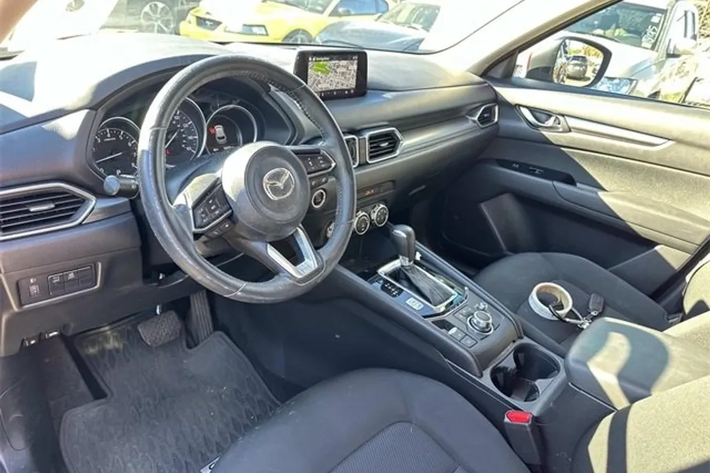 2018 Mazda CX-5 Sport photo 1