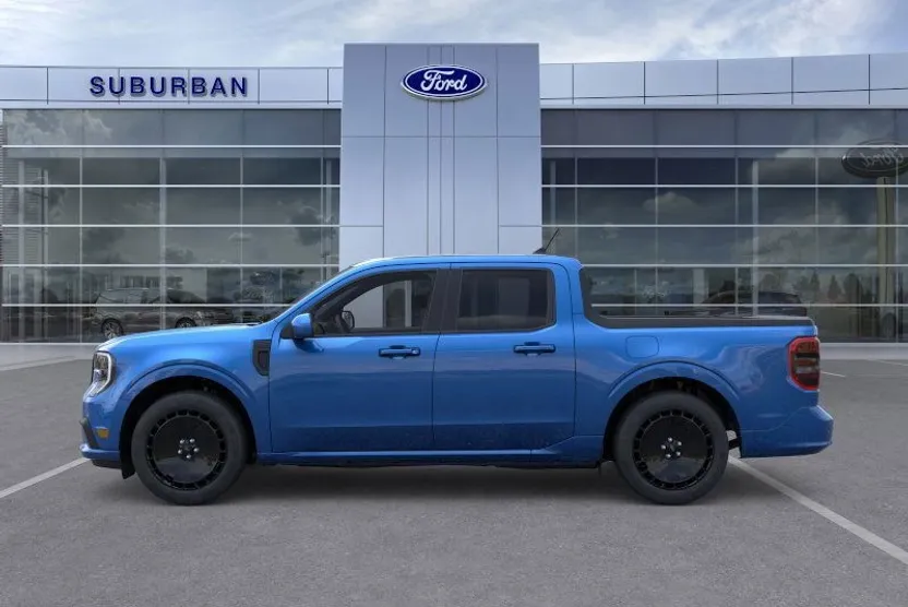 2025 Ford Maverick photo 1