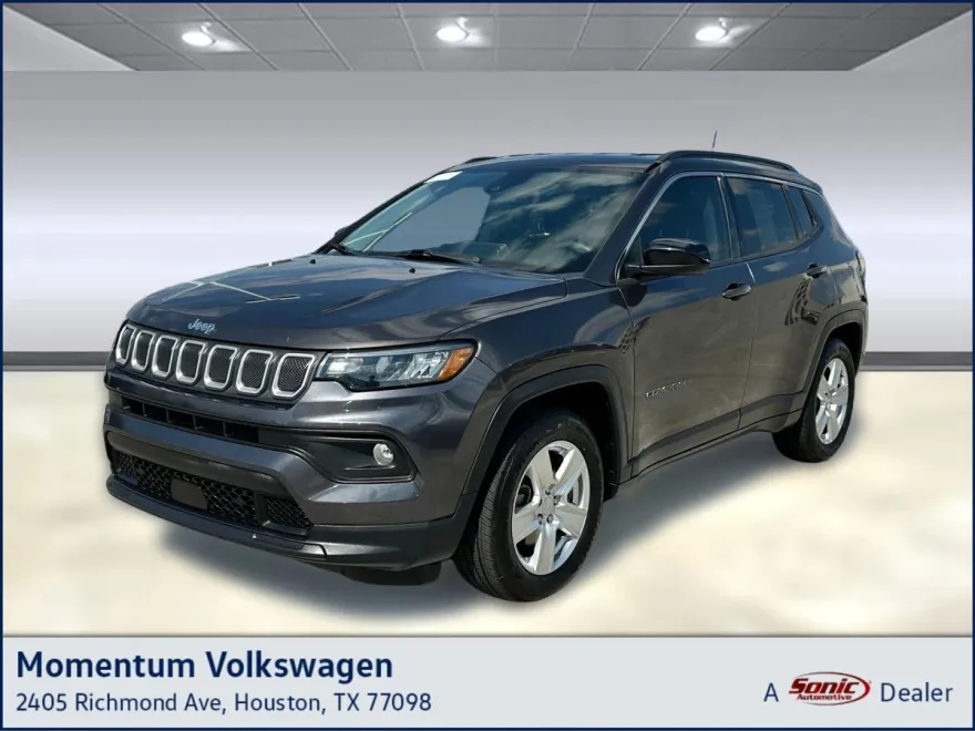 2022 Jeep Compass Latitude photo 1