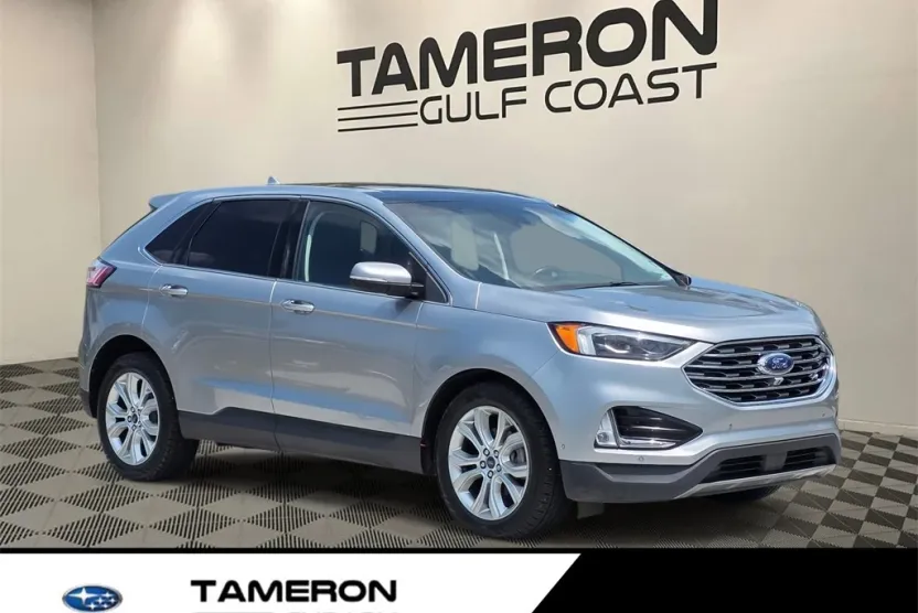 2020 Ford Edge Titanium photo 1