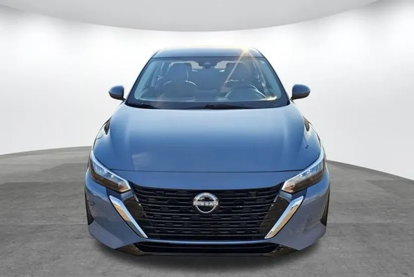 2024 Nissan Sentra SV photo 1