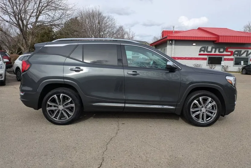 2020 Gmc Terrain Denali photo 1