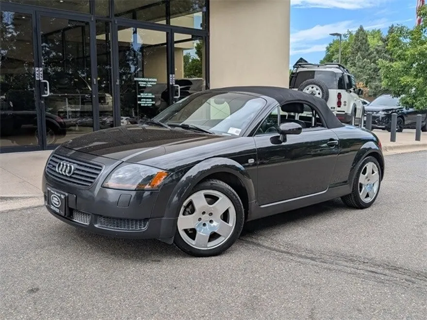2001 Audi TT Base Quattro photo 1