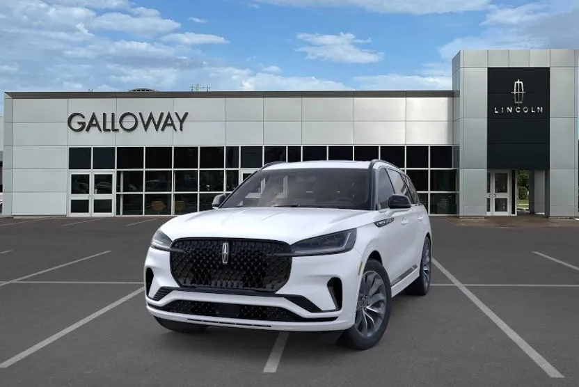 2025 Lincoln Aviator Premiere photo 1