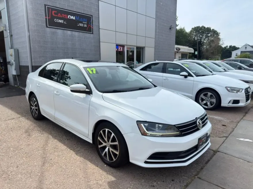 2017 Volkswagen Jetta 1.4T SE photo 1