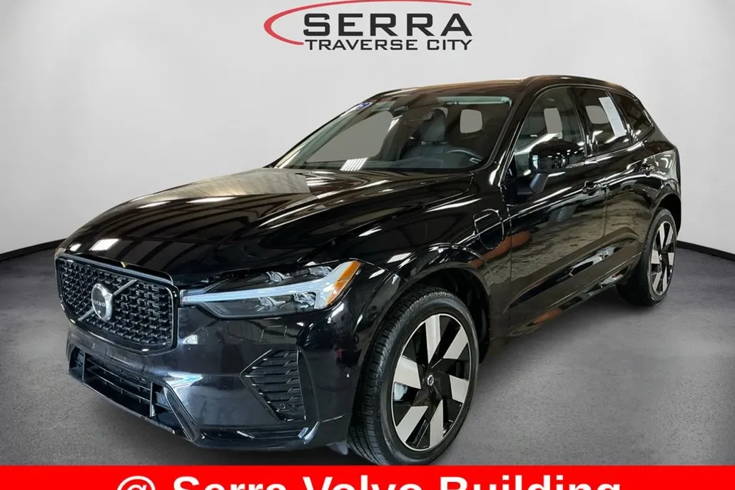 2025 Volvo XC60 Hybrid T8 Plus photo 1