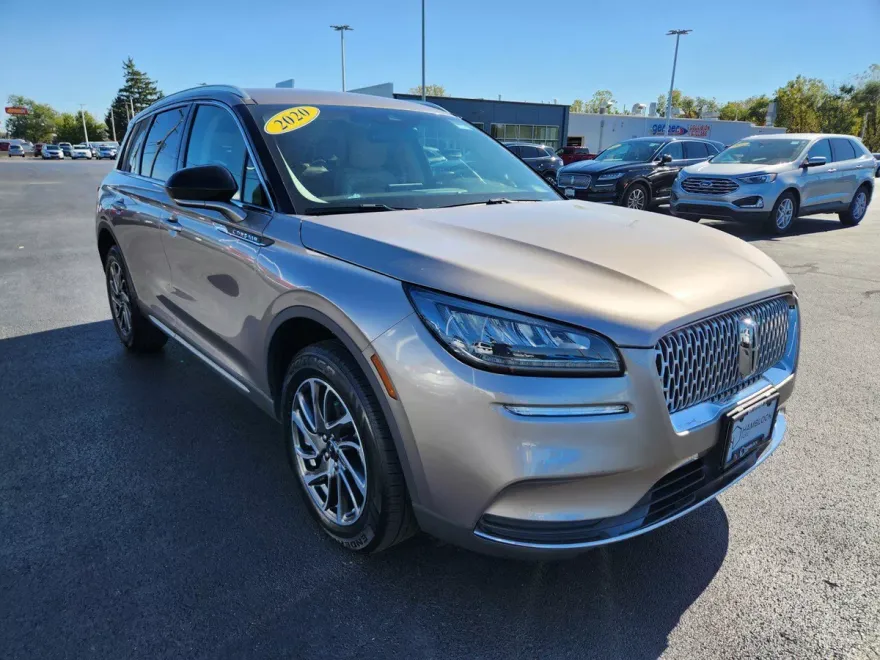 2020 Lincoln Corsair Standard photo 1