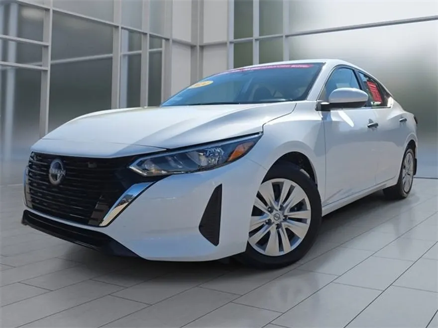 2024 Nissan Sentra S photo 1