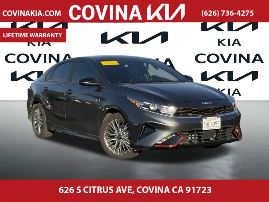 2023 Kia Forte GT-Line photo 1