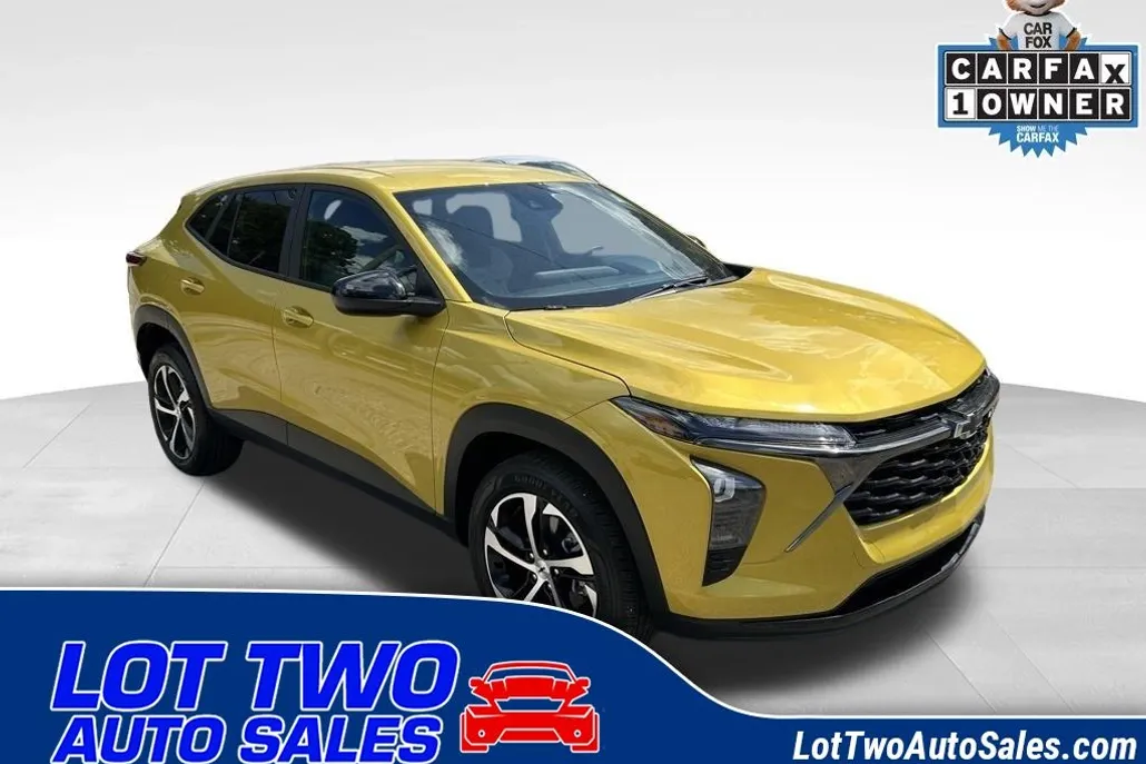 2025 Chevrolet Trax photo 1