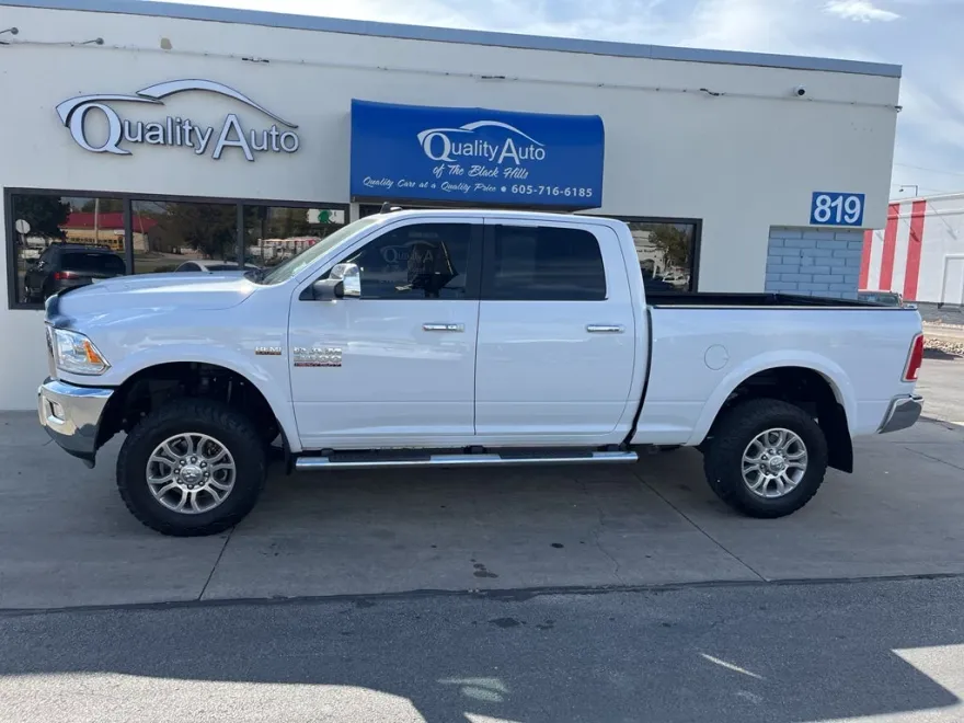 2015 Ram 2500 Laramie photo 1