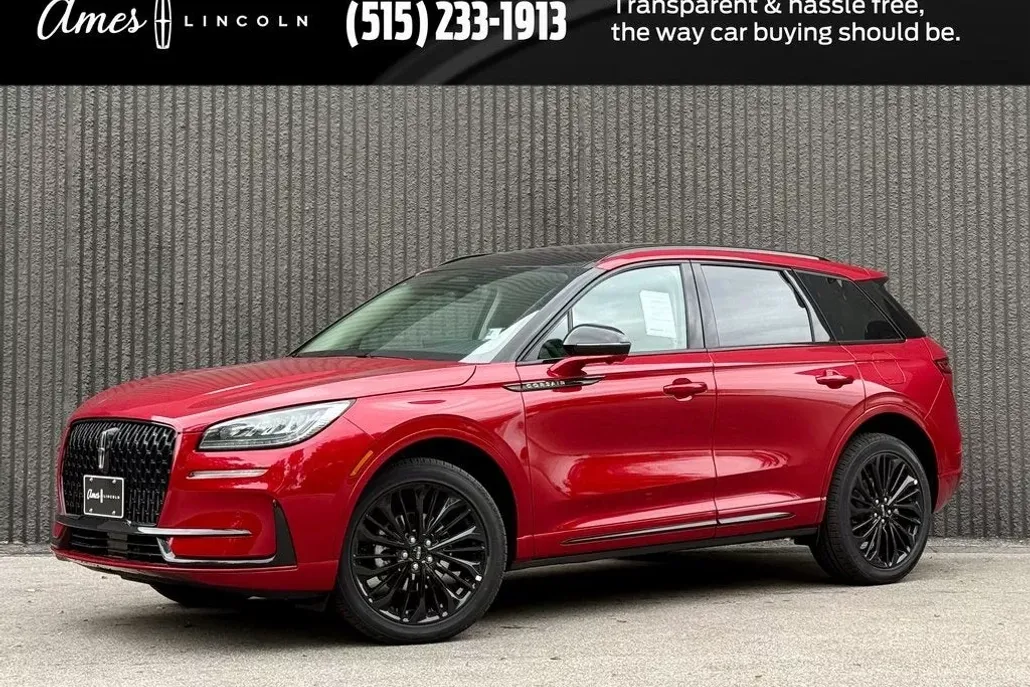 2025 Lincoln Corsair Premiere photo 1