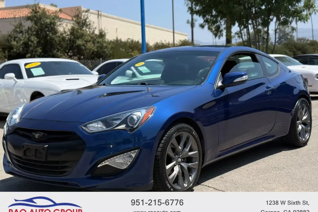 2015 Hyundai Genesis Coupe 3.8 photo 1