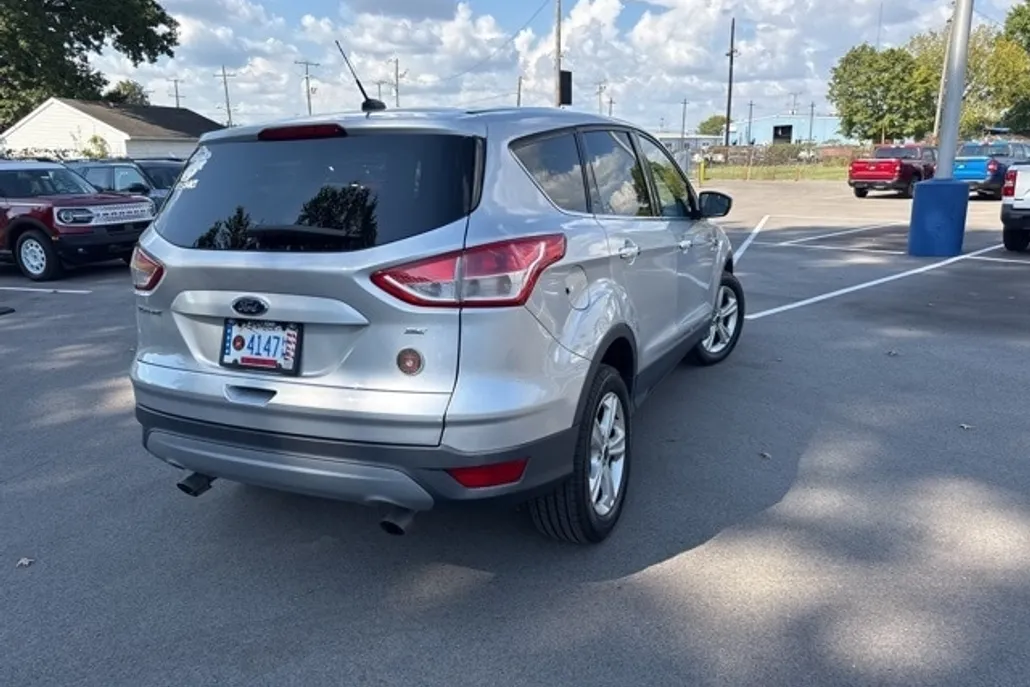 2016 Ford Escape SE photo 1