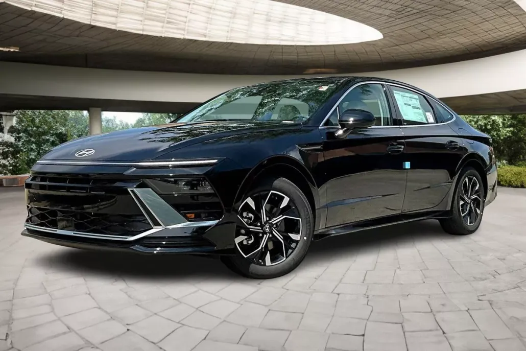 2025 Hyundai Sonata SEL photo 1