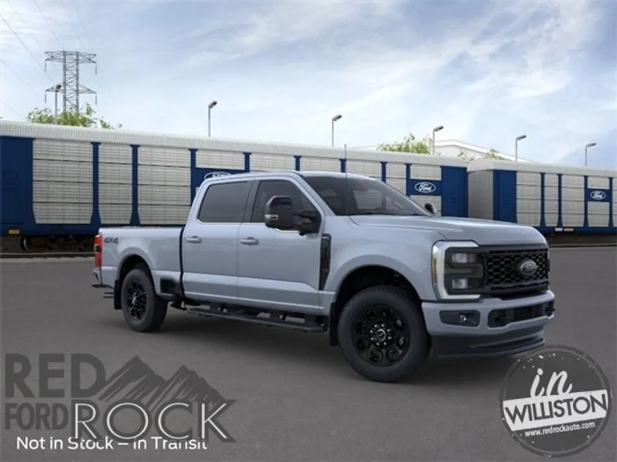 2025 Ford F-350 Lariat photo 1