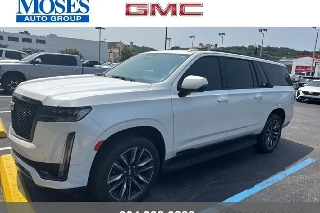 2024 Cadillac Escalade ESV Sport photo 1
