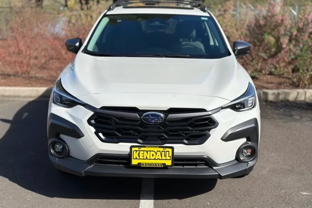 2025 Subaru Crosstrek Limited photo 1