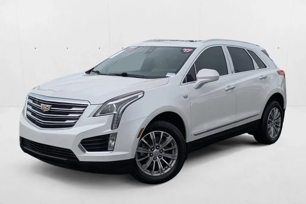 2017 Cadillac XT5 Luxury photo 1