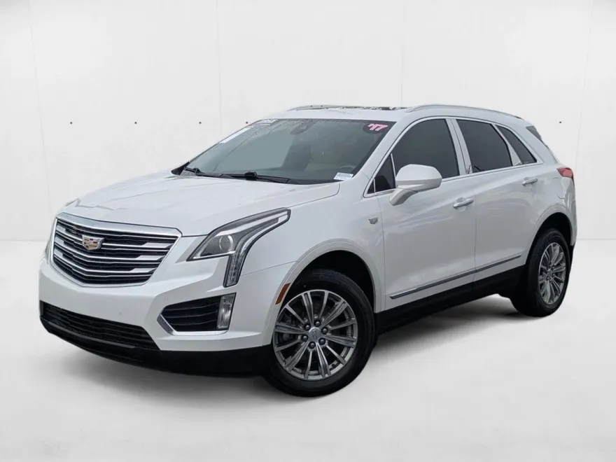 2017 Cadillac XT5 Luxury photo 1